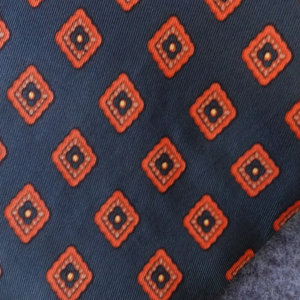 Arthur L Johnson Co Boston Mens Geometric Medallion Silk Tie Navy Orange 58 Inch